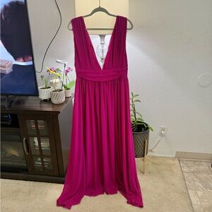 Love X Design Berry Plunging V-Neck Maxi Dress